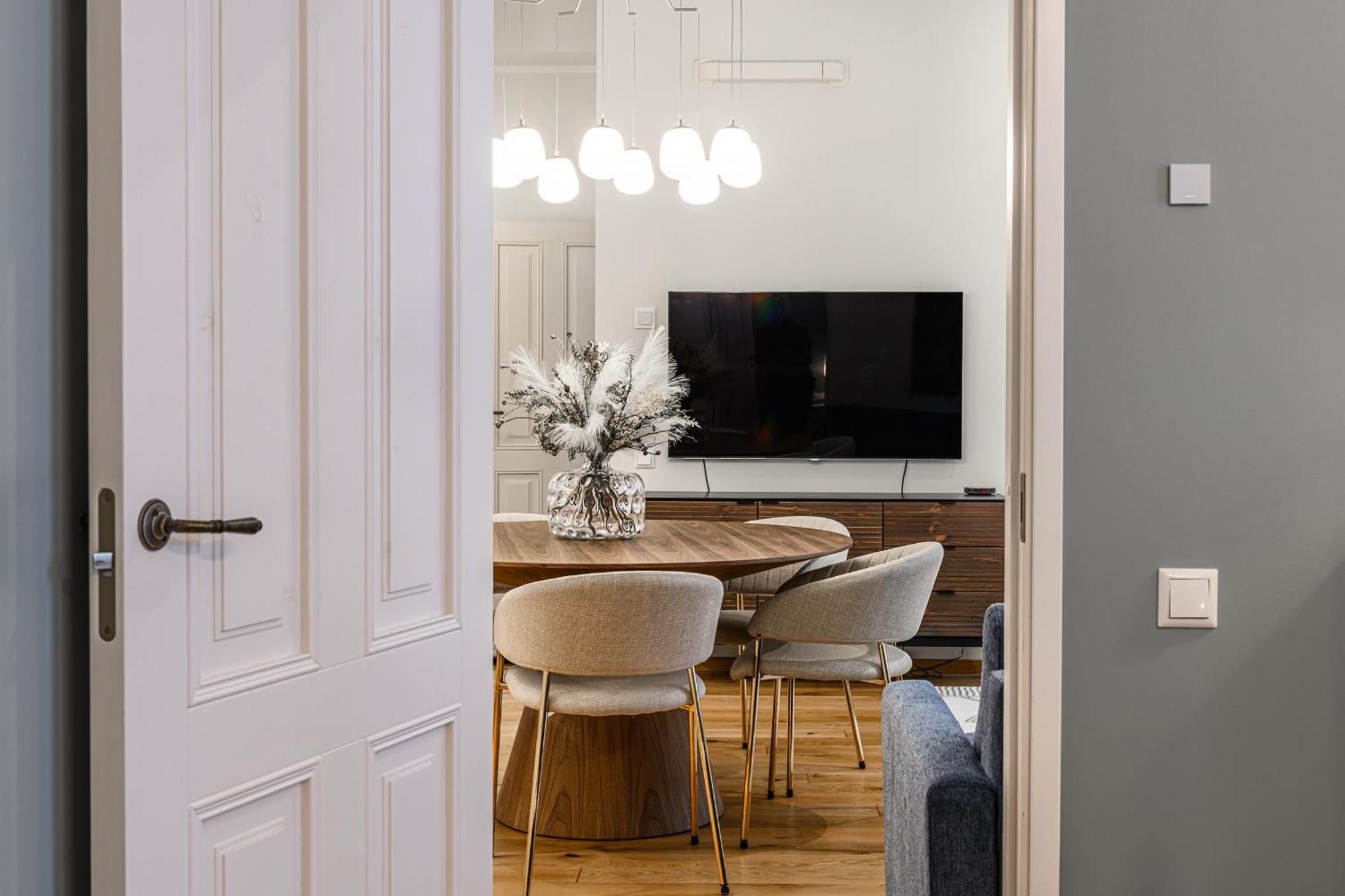 Lossi Old Town Apartment With Sauna Tartu Bagian luar foto